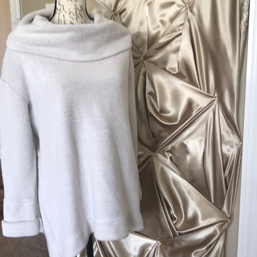 NWOT Merona sweater/tunic